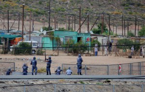 DeDoorns_Police_shacks